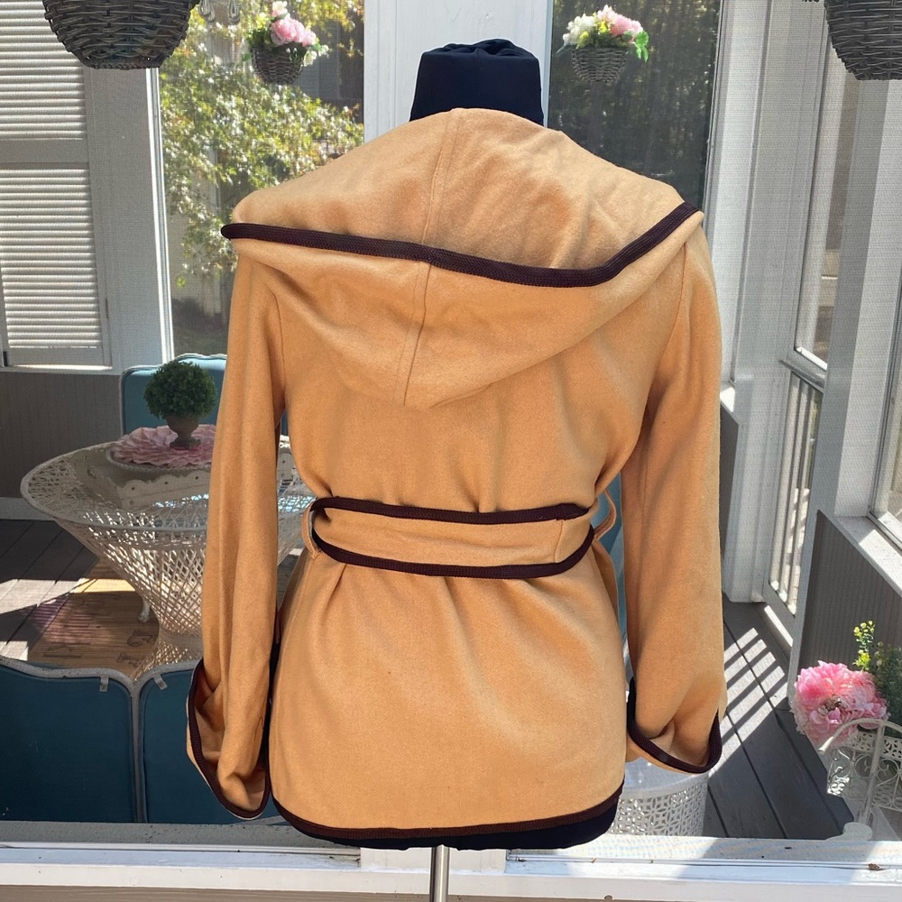 Vintage 70s Hooded Belted Cape Coat Jacket - Picture 3 of 13